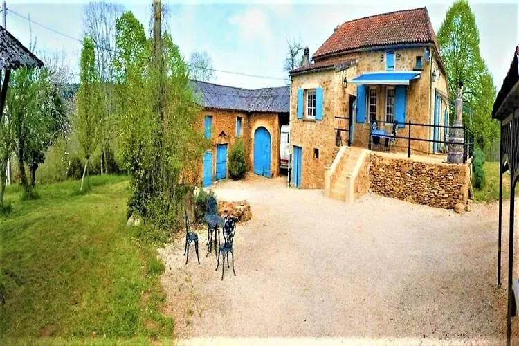 Authentic Holiday Home With Private Pool, Cleaning Included Puy-lʼÉvêque Francia