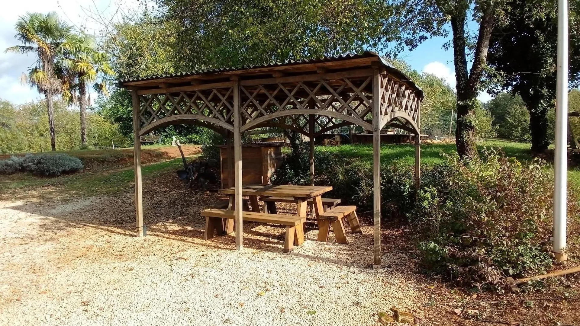 Authentic Holiday Home With Private Pool, Cleaning Included Puy-lʼÉvêque 0*,  Francia