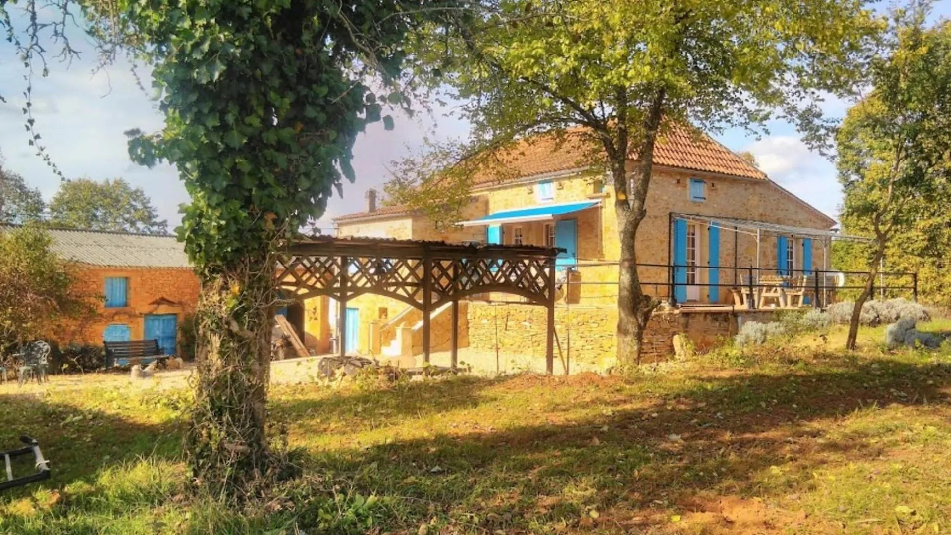 Authentic Holiday Home With Private Pool, Cleaning Included Puy-lʼÉvêque
